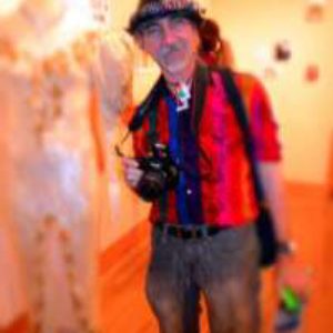 PHOTOGRAPHER DOV E